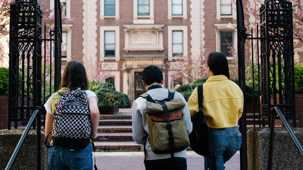 Kids going back to college