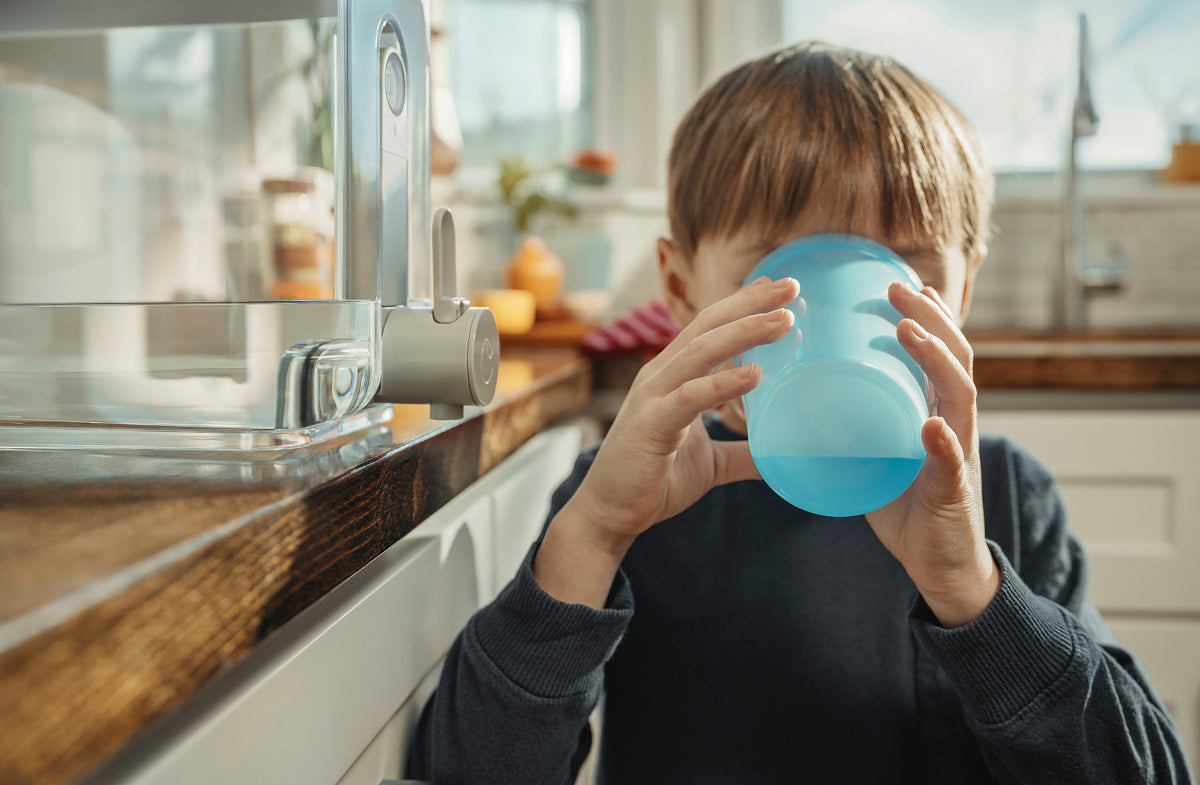 child drinking filtered culligan zerowater 