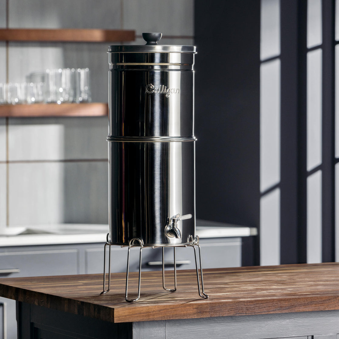 maxclear venture water filter on counter in kitchen